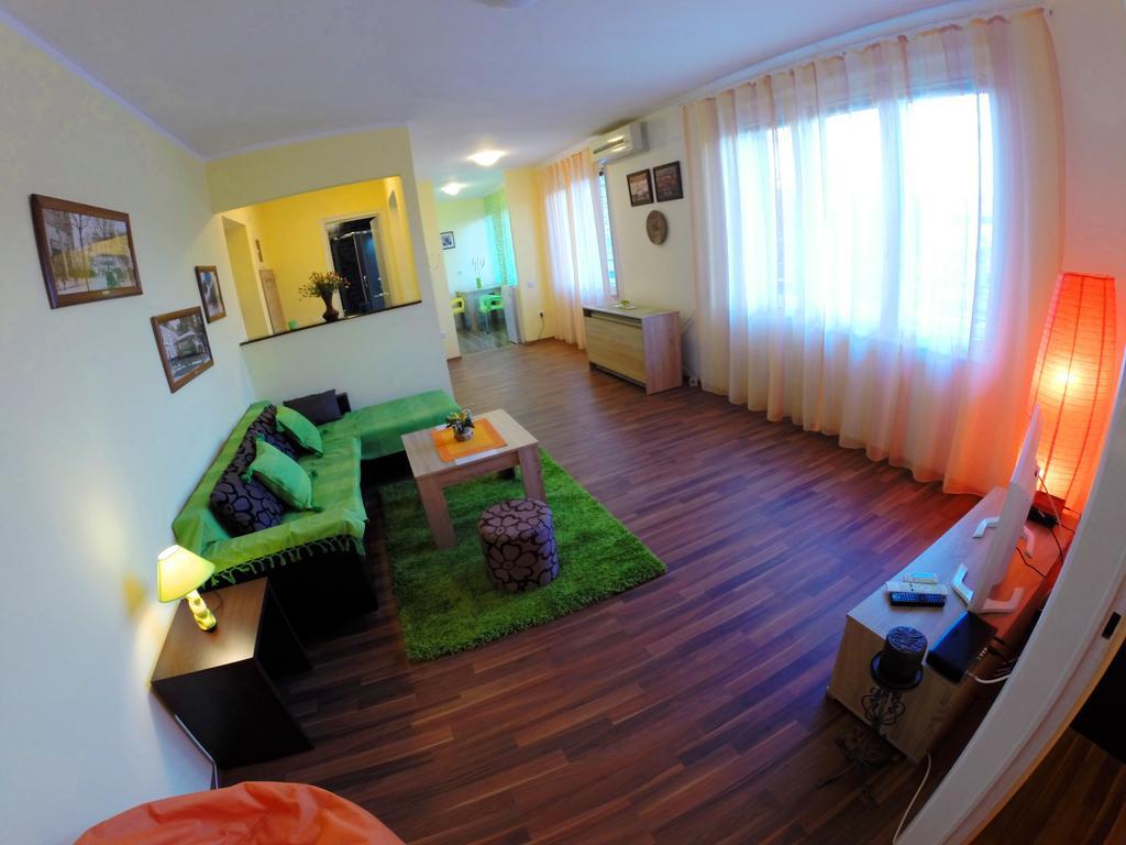 Balkan-Inn Skadarlija 2 Apartment Belgrado Buitenkant foto